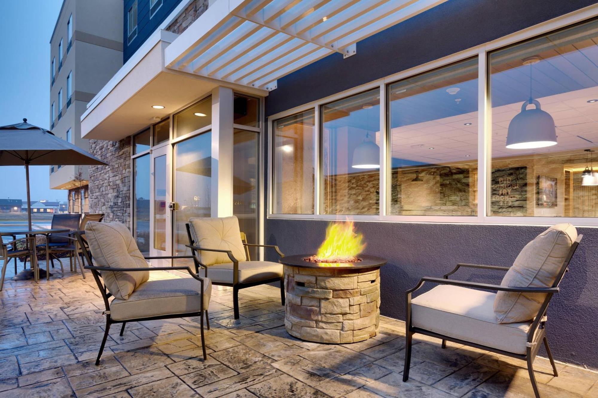 Fairfield Inn & Suites By Marriott Форт-Смит Экстерьер фото